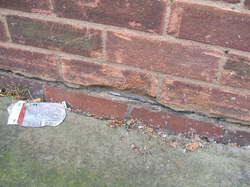 asbestos bitumen damp course copy