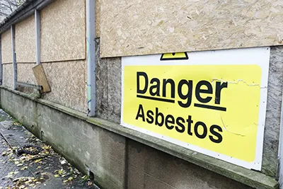 Danger asbestos
